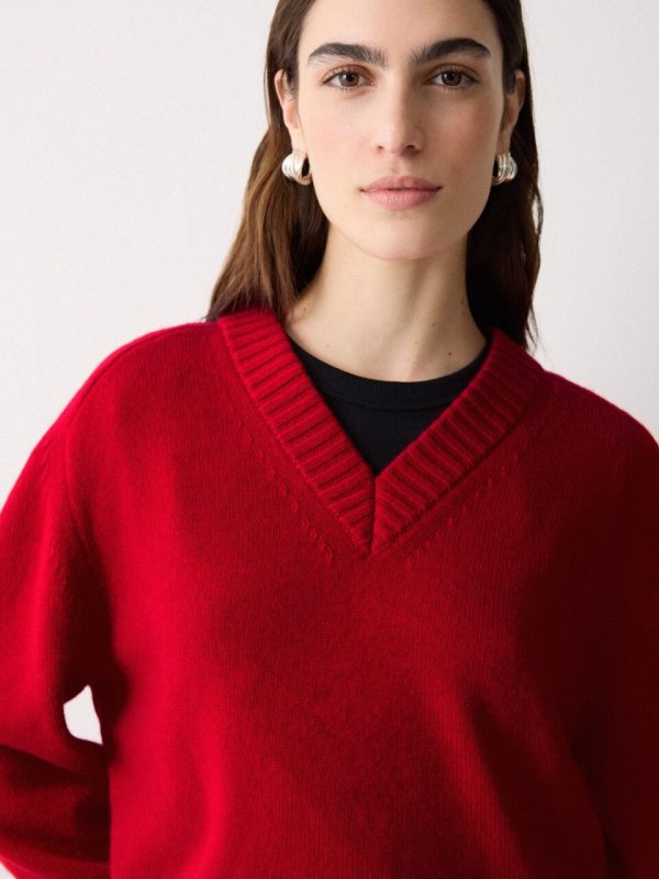 Wool Cashmere Blend V Neck Jumper | Red